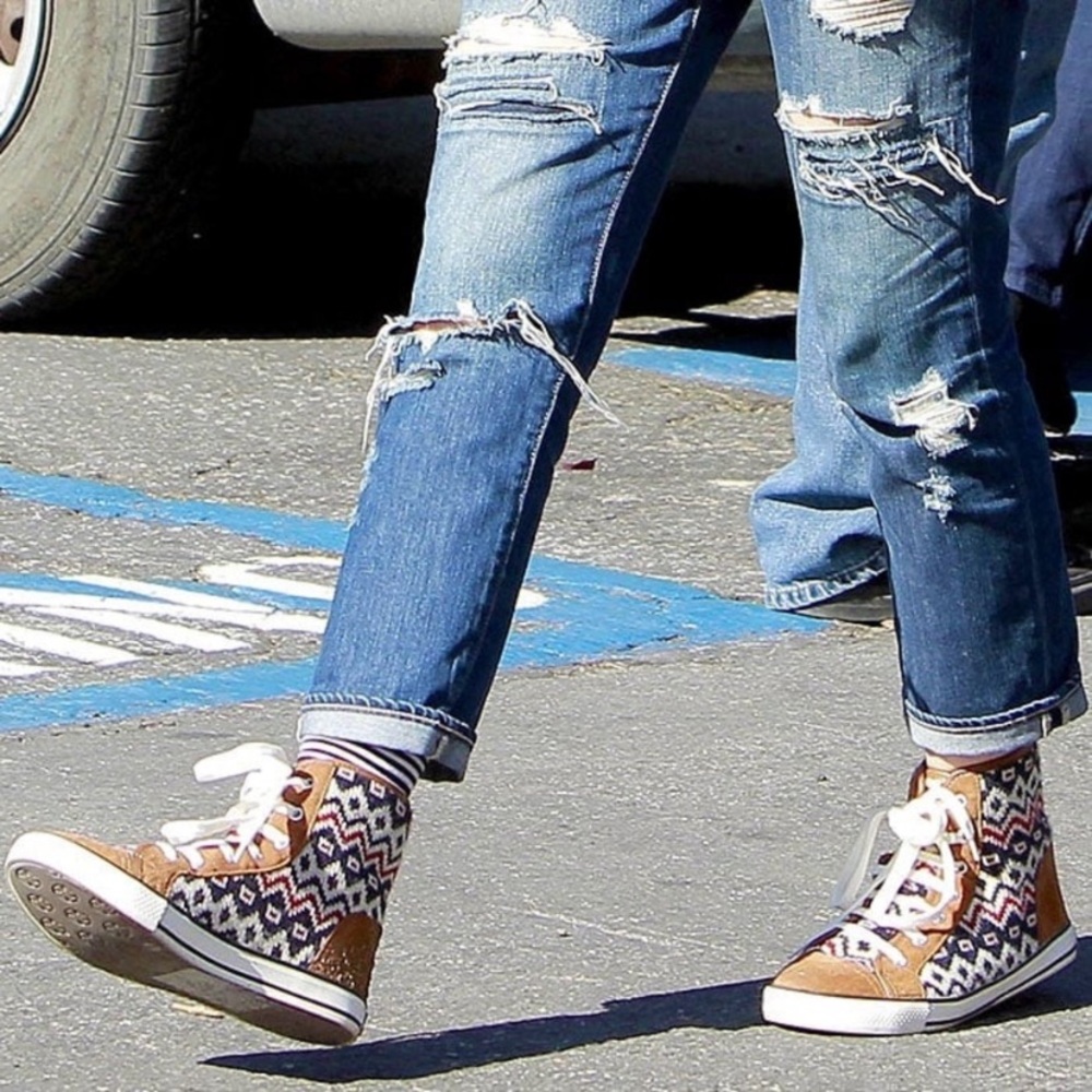Tory Burch Noah Tan Hightop Sneakers